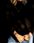les-amours-color-customizable-bracelet-on-wrist3.png