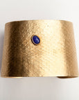 Reptilia Maxima vermeil cuff with lapis lazuli cabochon, straight front view.