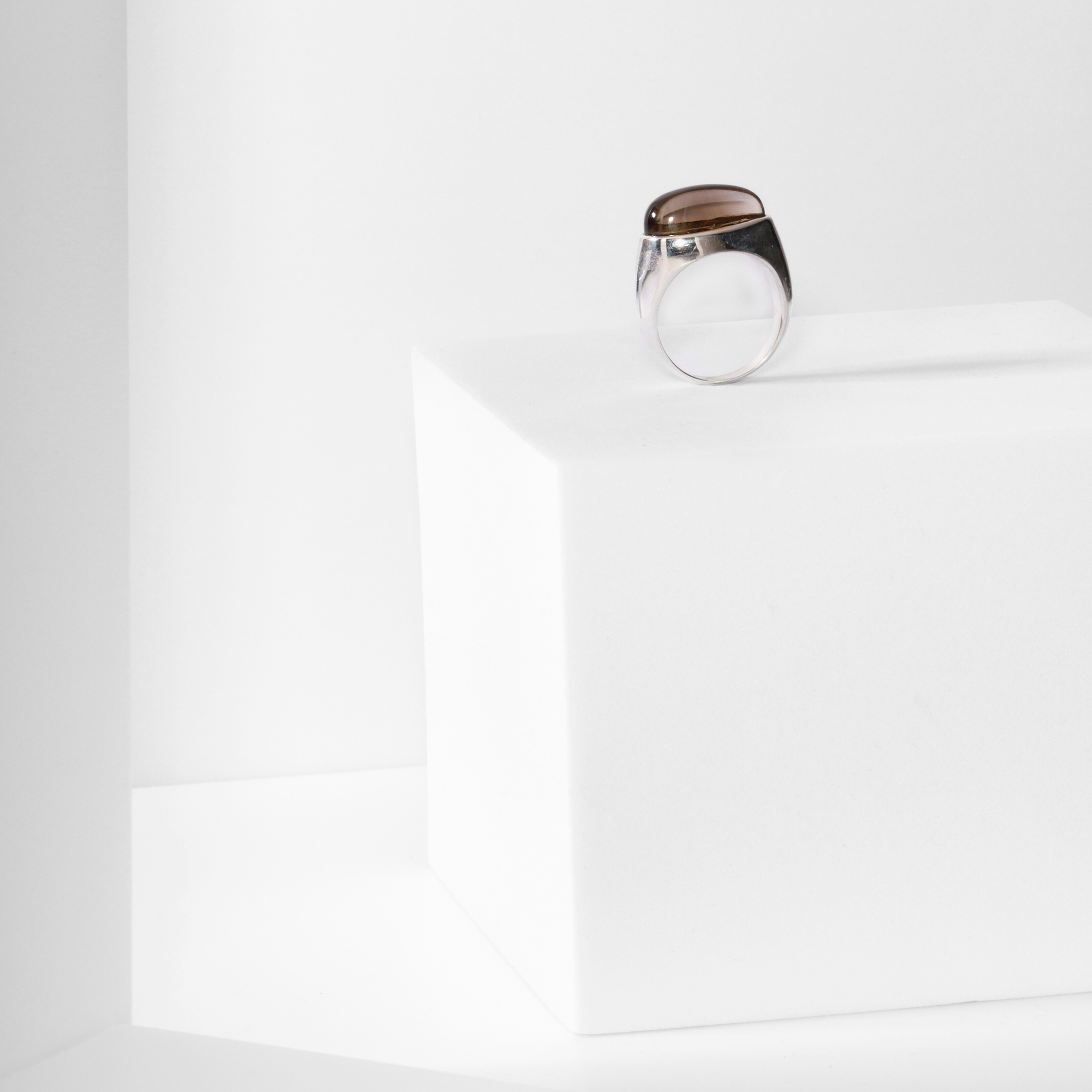 Core Ring in recycled sterling silver with natural stone, Carlota Guardia Jewelry, side view.