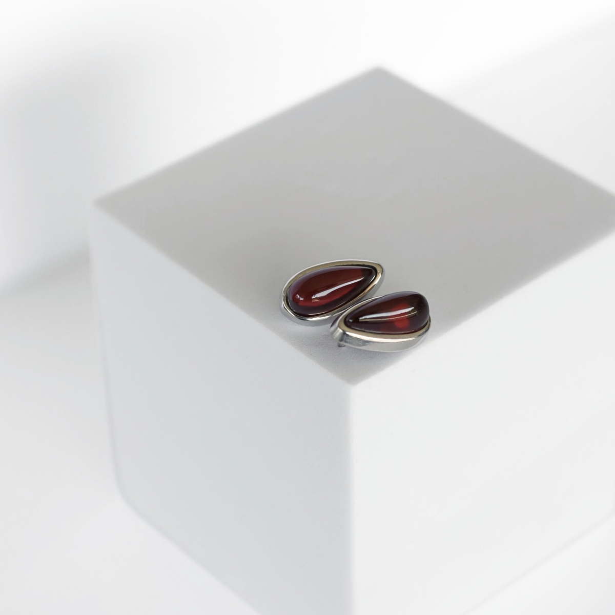 CHROMA EARRINGS