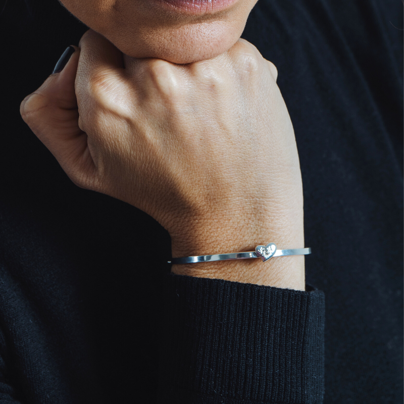 LES AMOURS bangle: Sterling silver